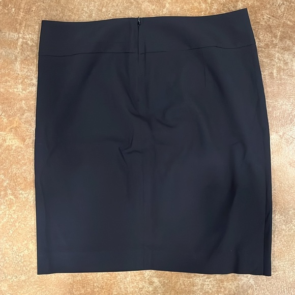 Limited Navy Pencil Skirt Sz 14 - Picture 2 of 5